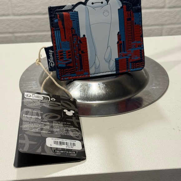 Disney Baymax Cityscape Wallet - Blue and Red - Picture 1 of 2